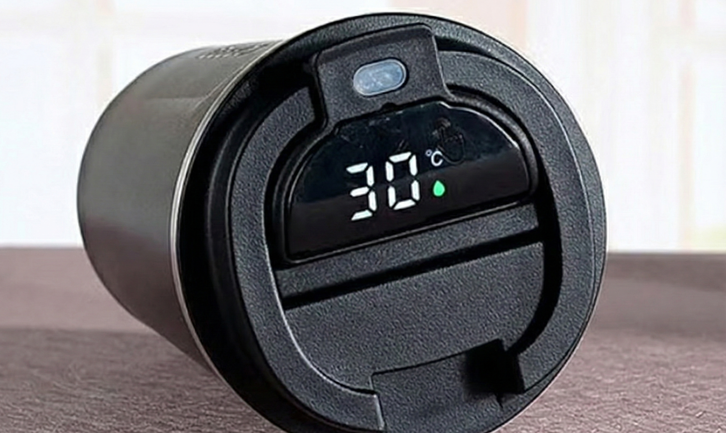 LED Temperature Display Water Bottle – Smart Stainless Steel Travel Bottle